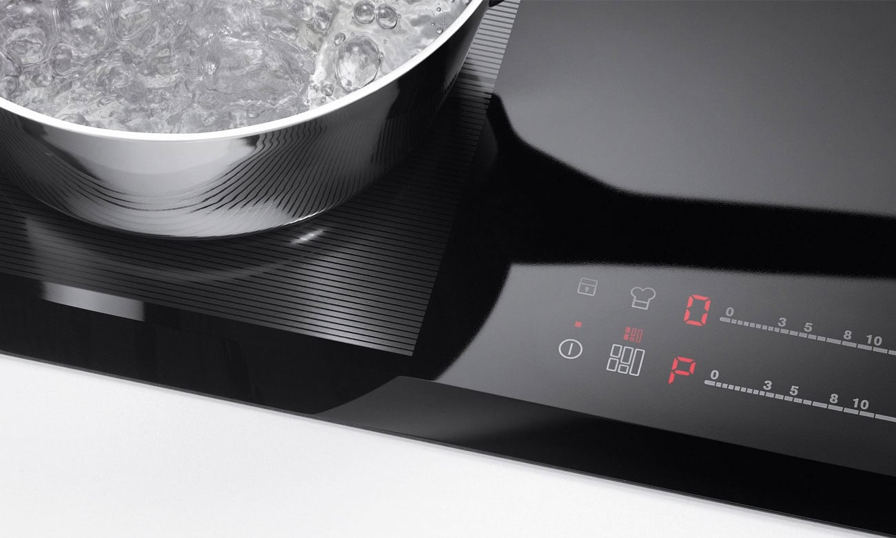 Funkcja PowerBoost w Electrolux EHH 46540 FK